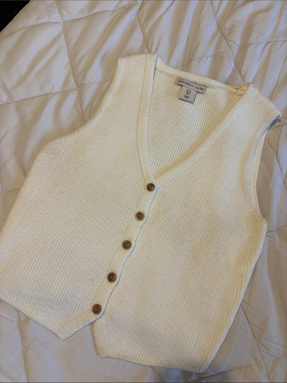 Sincerly Jules Cream Knit Button-Front Vest